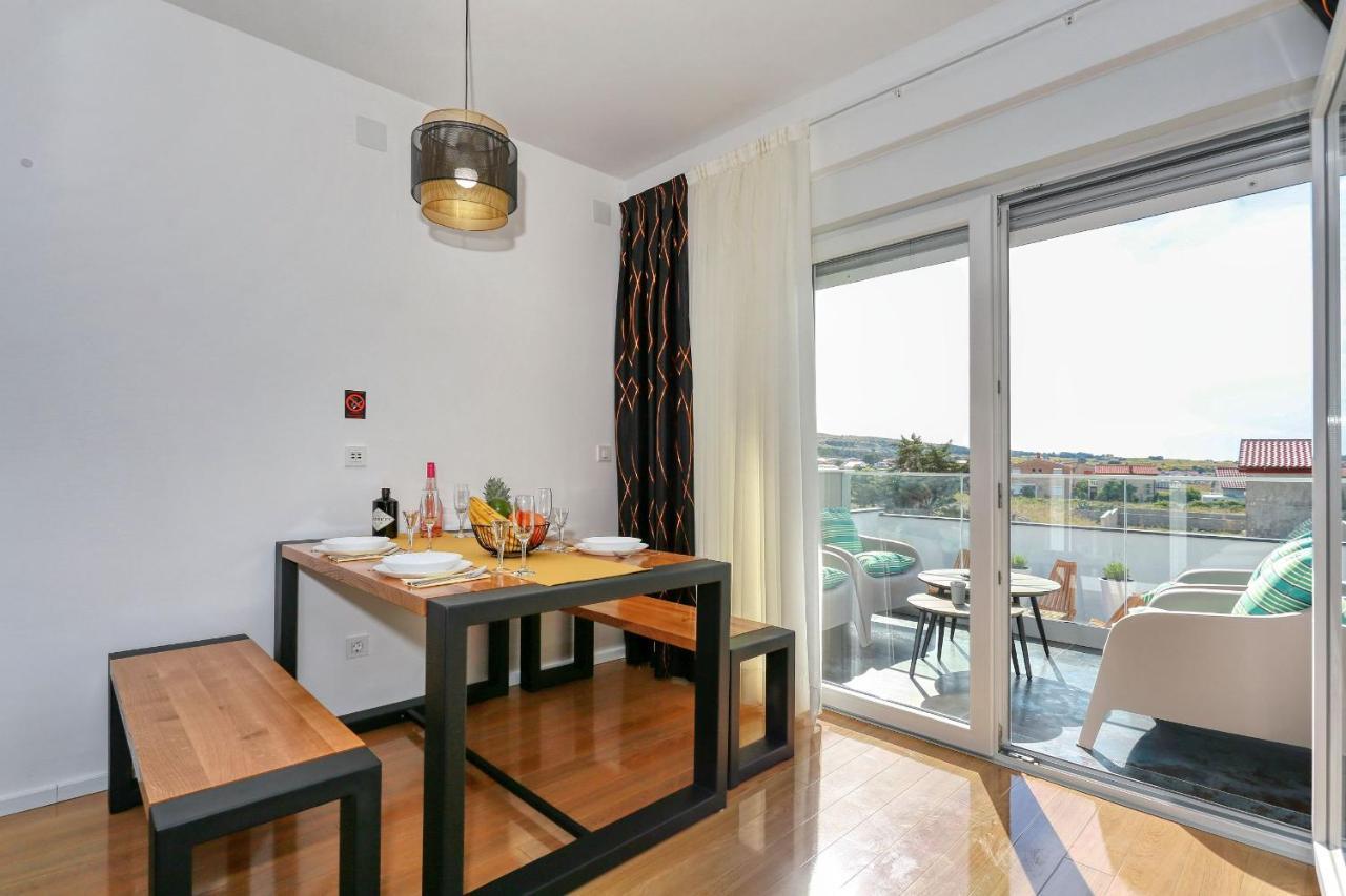 Luxury Apartments Hills Vir Eksteriør bilde
