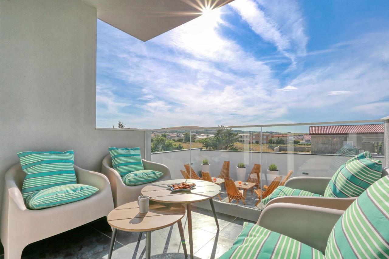 Luxury Apartments Hills Vir Eksteriør bilde